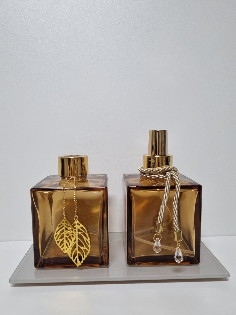Kit Aromatizador de Ambiente e Home Spray Cubo Âmbar 250ml + Essência